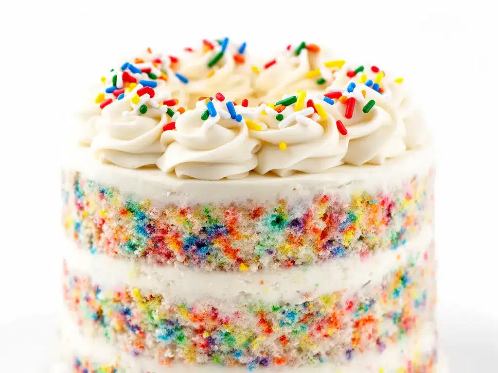 Funfetti Birthday Cake Recipe with Easy Whipped Vanilla Frosting Everyone Loves 4 Funfetti birthday cake recipe preparation steps