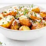 garlic herb roasted potatoes - featured image